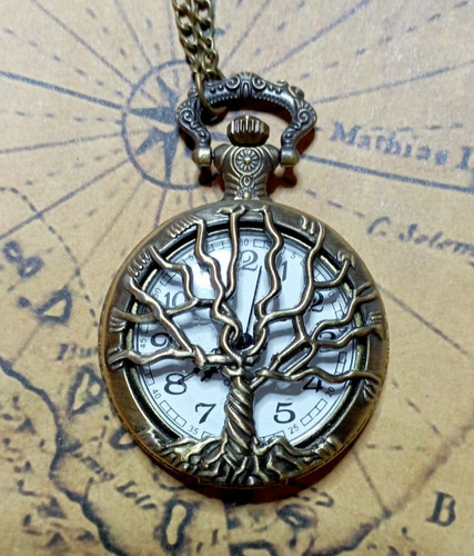 Retro taschenuhr baum - taschenuhr, mit